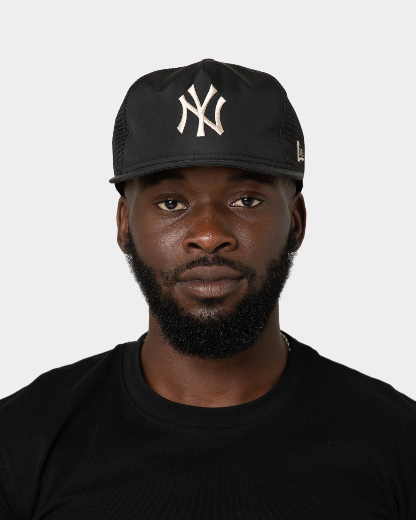 New Era New York Yankees 'Black Stone' Prolight Golfer Trucker Snapback Black/Stone