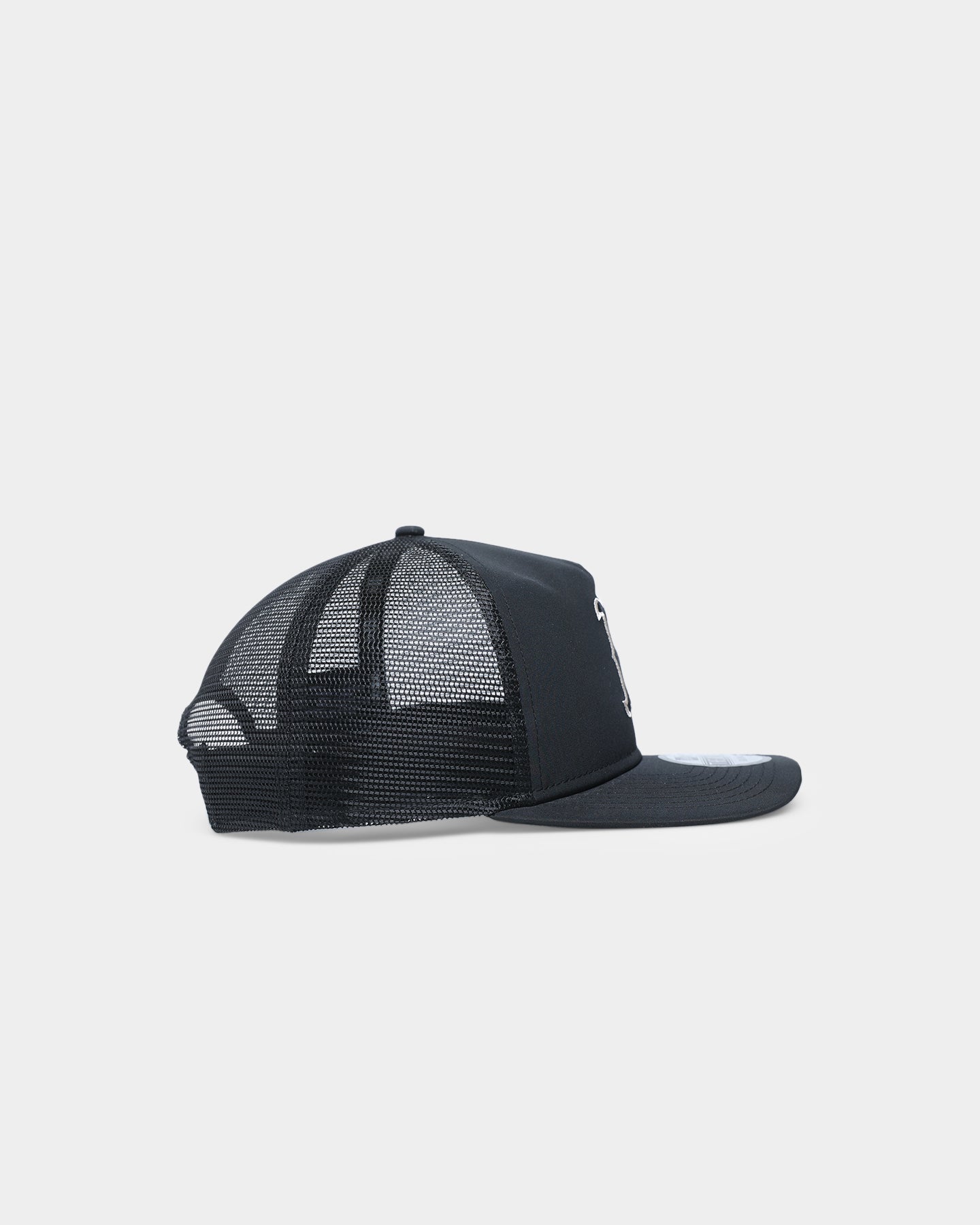 New Era Boston Red Sox 'Black Stone' Prolight Old Golfer Trucker Snapback Black/Stone