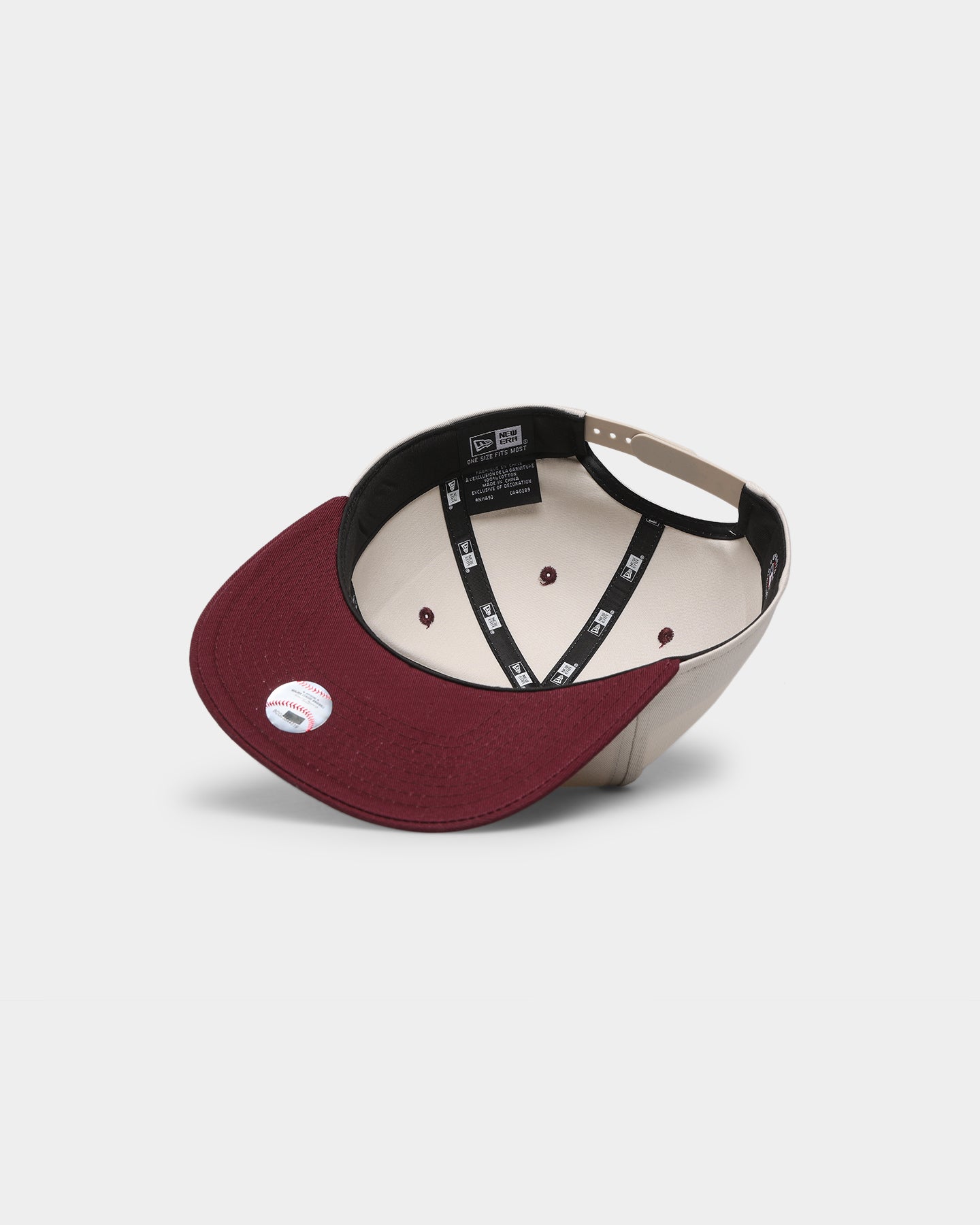 New Era New York Yankees Old Golfer Snapback Stone/Maroon