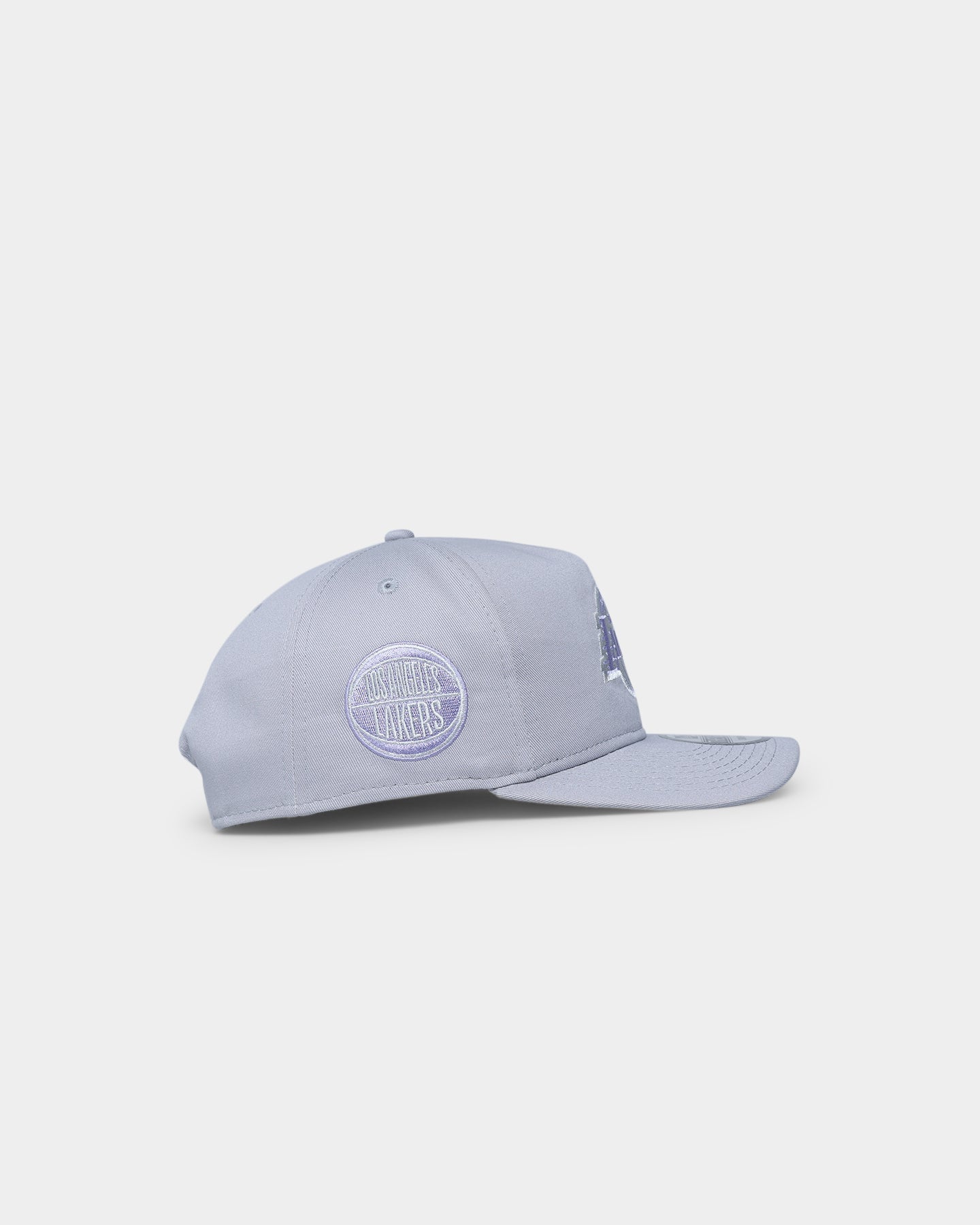 New Era Los Angeles Lakers "Purple Smoke" Old Golfer Snapback Grey Lavender