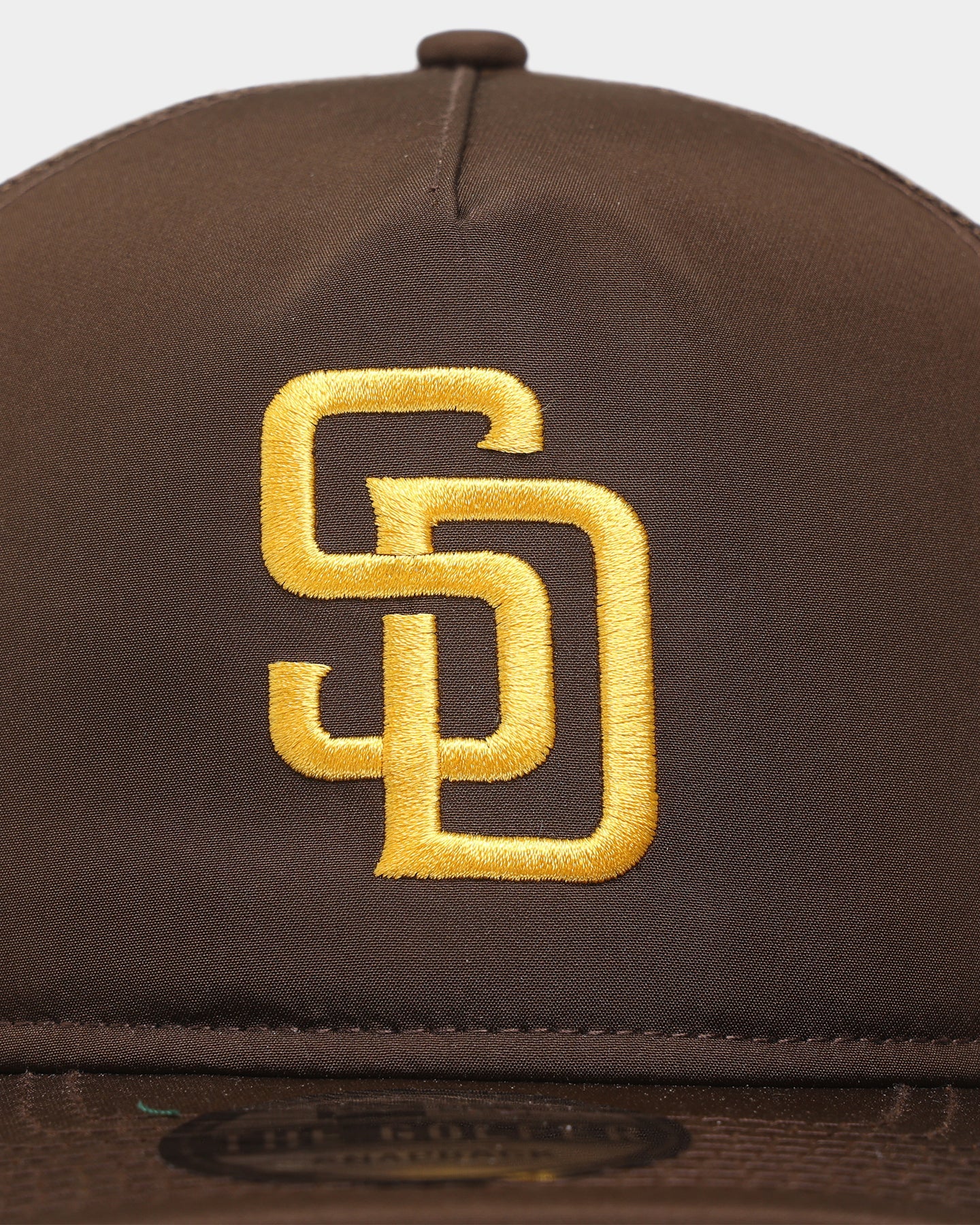 New Era San Diego Padres 'OG Team Colour' Prolight Old Golfer Trucker Snapback OTC