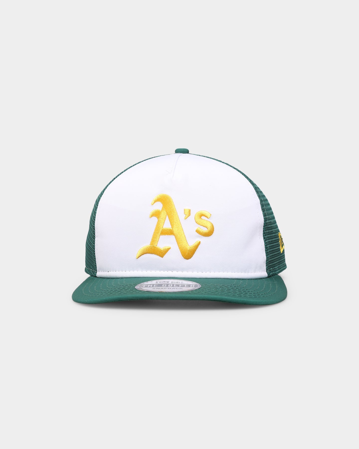New Era Oakland Athletics 'Team Two-Tone' Prolight Old Golfer Trucker Snapback White/OTC