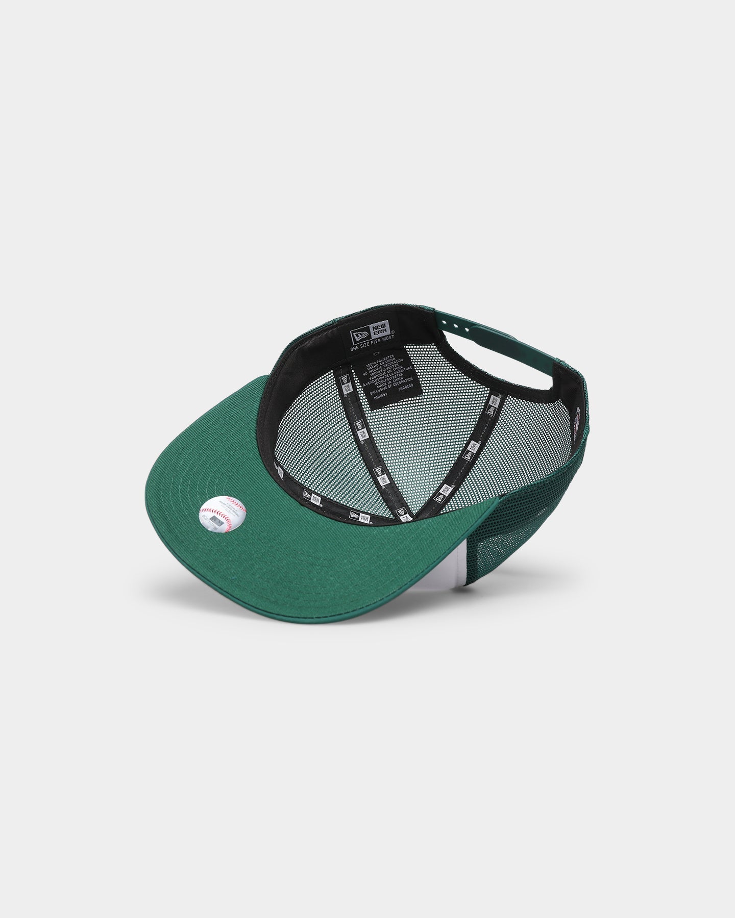 New Era Oakland Athletics 'Team Two-Tone' Prolight Old Golfer Trucker Snapback White/OTC