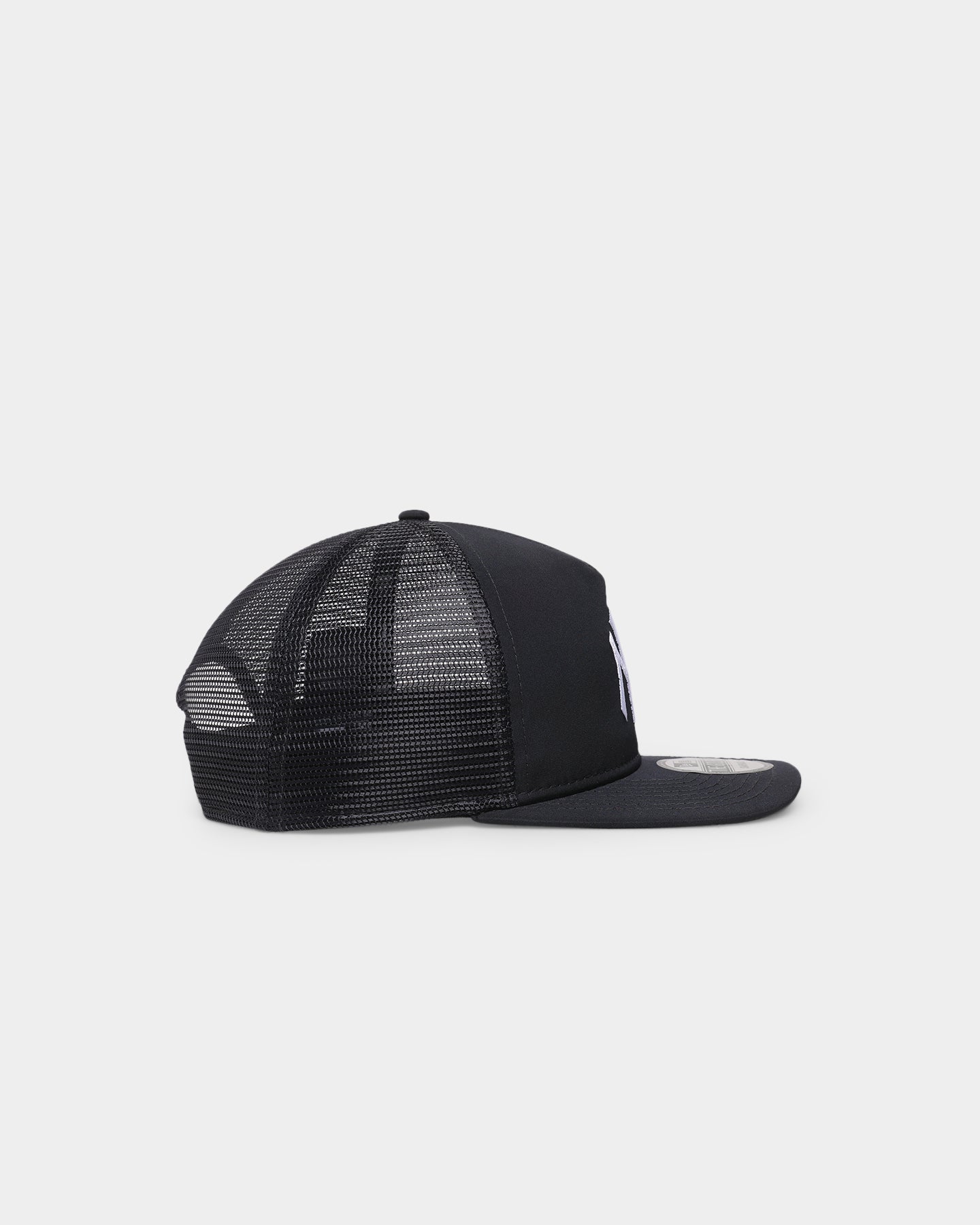 New Era New York Yankees 'OG Team Colour' Prolight Old Golfer Trucker Snapback OTC