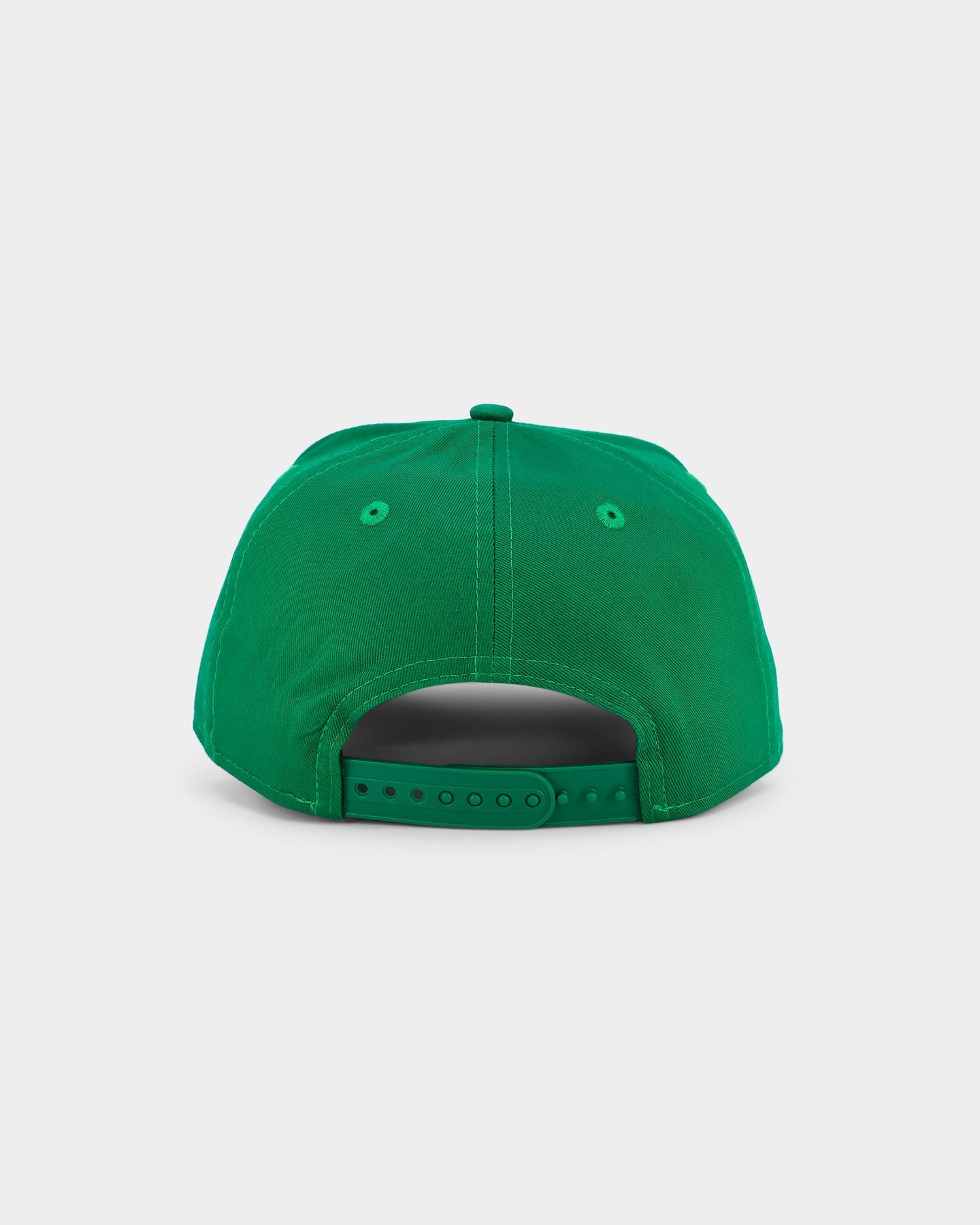New Era Las Vegas Raiders 'Kelly Green Embossed Logo' Old Golfer Snapback Kelly Green