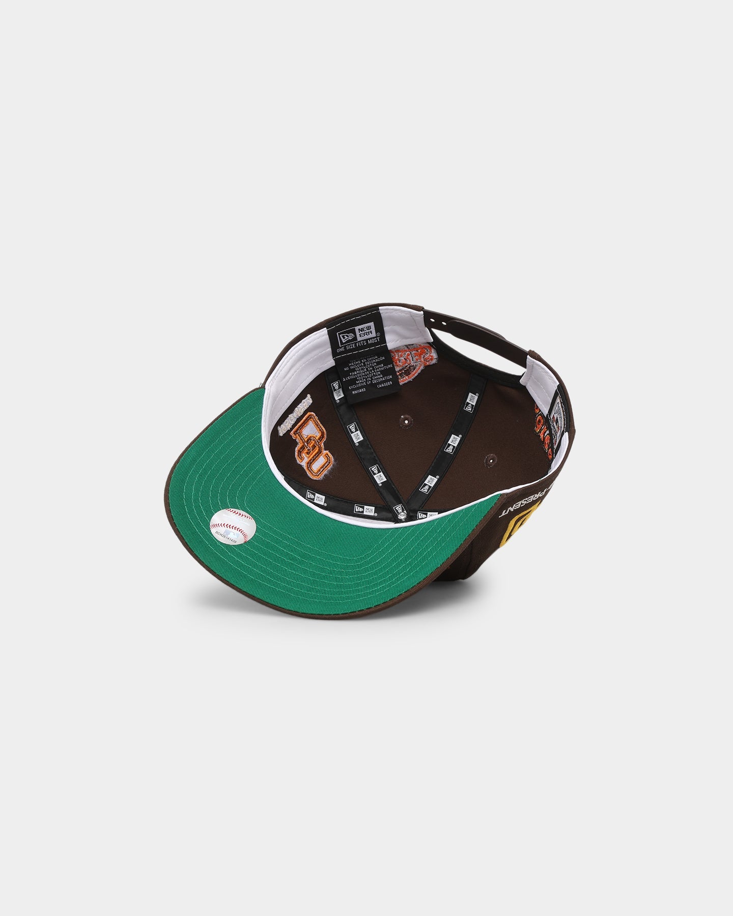 New Era San Diego Padres 'Logo Evolution' Golfer Snapback Collection Brown