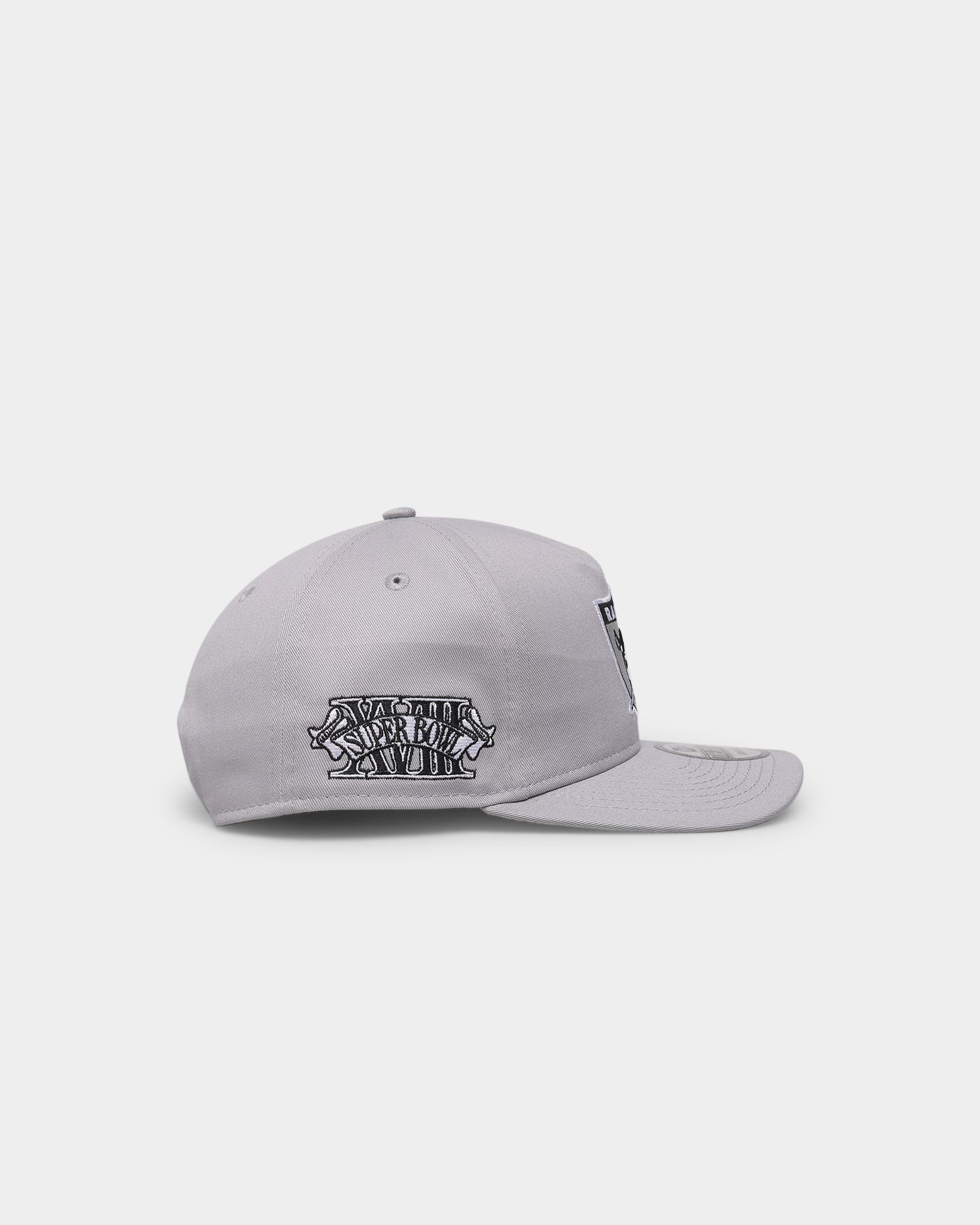 New Era Oakland Raiders 'Koala Grey' Old Golfer Snapback Grey/White