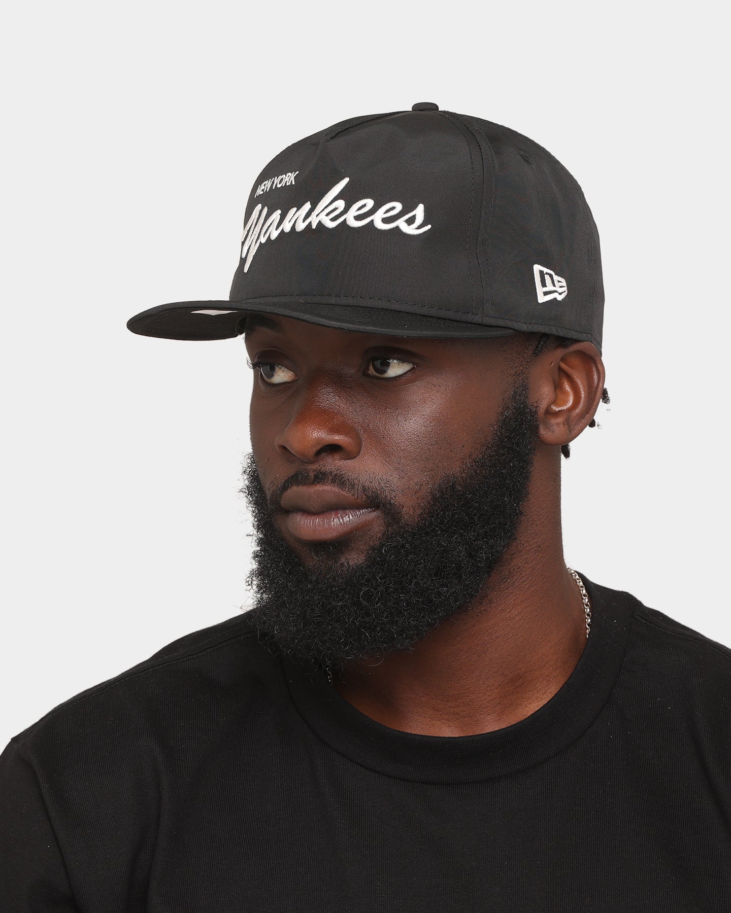 New Era New York Yankees 'Black Chrome Script' Prolight Old Golfer Snapback Black