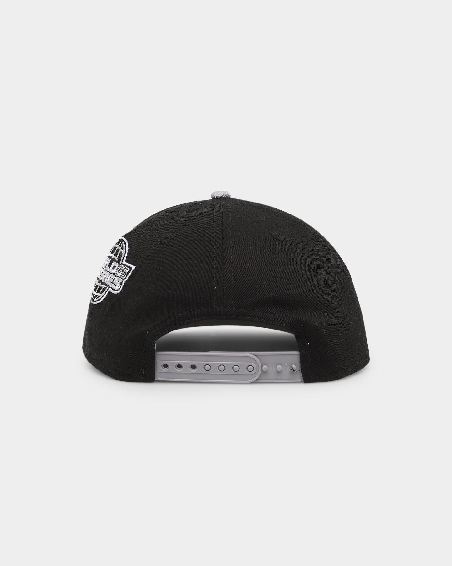 New Era Chicago White Sox 'Chenille' Golfer Snapback Black