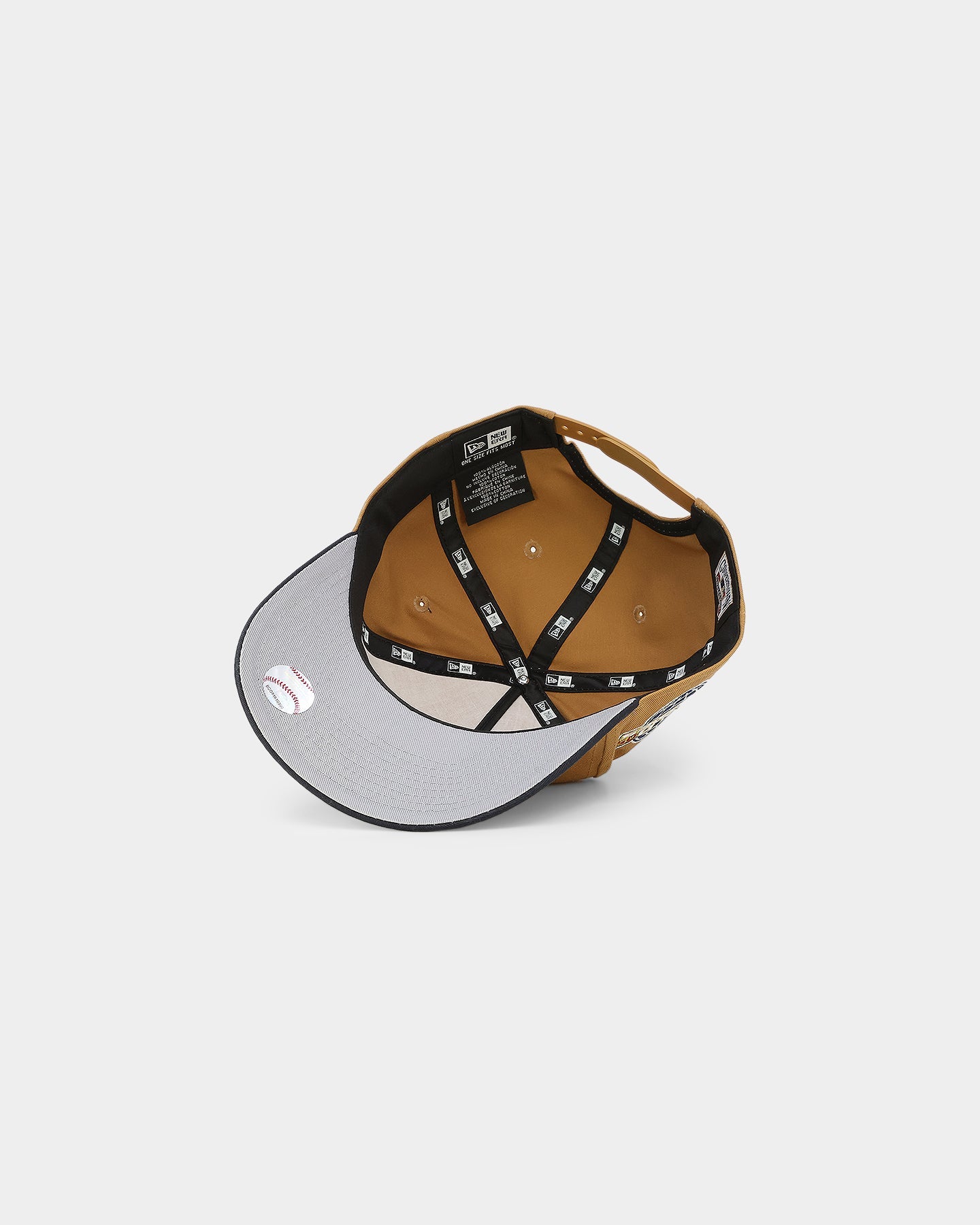 New Era Chicago White Sox 'Midnight Harvest 2-Tone' Old Golfer Snapback Wheat/Navy