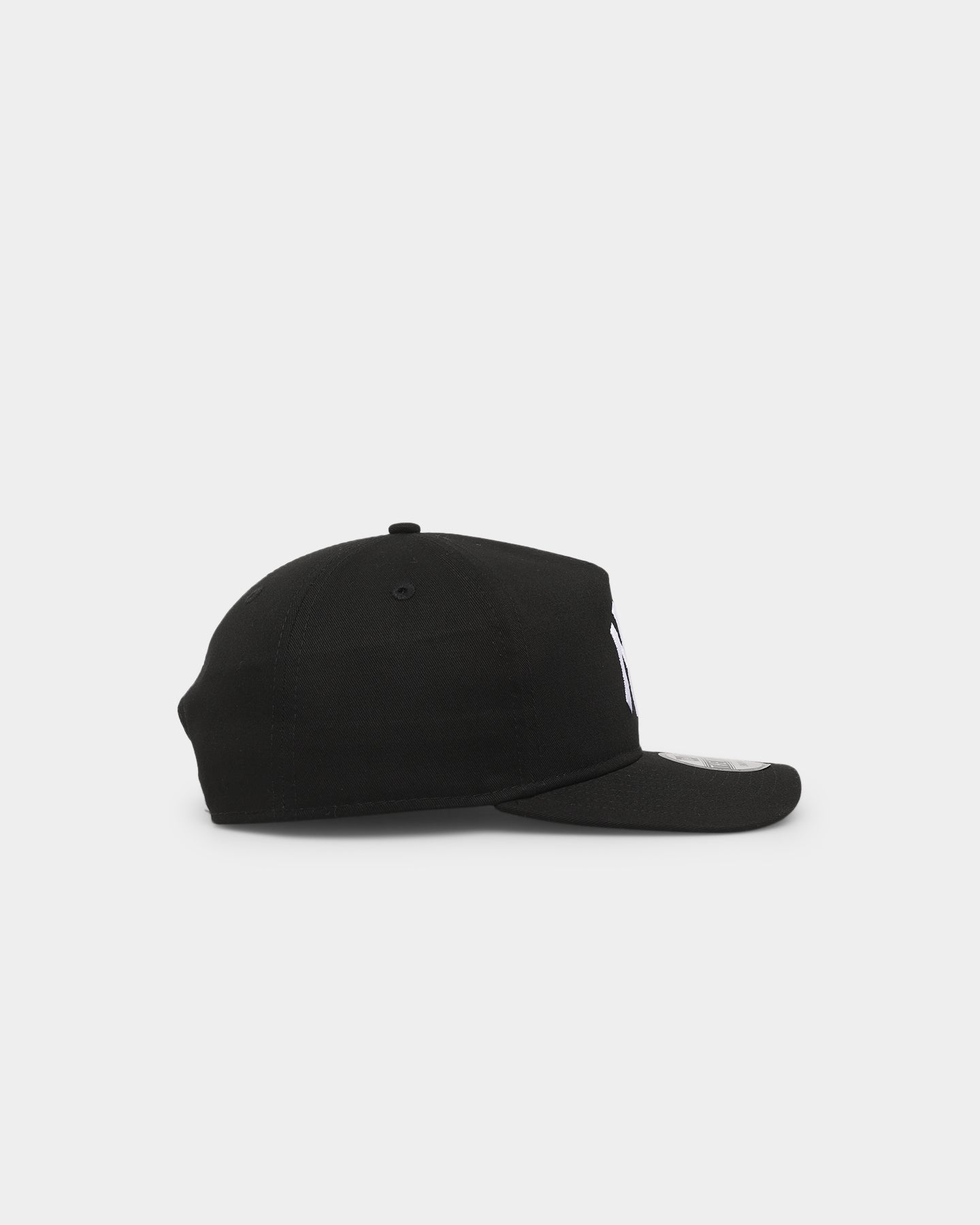 New Era New York Yankees Old Golfer Snapback Black/White