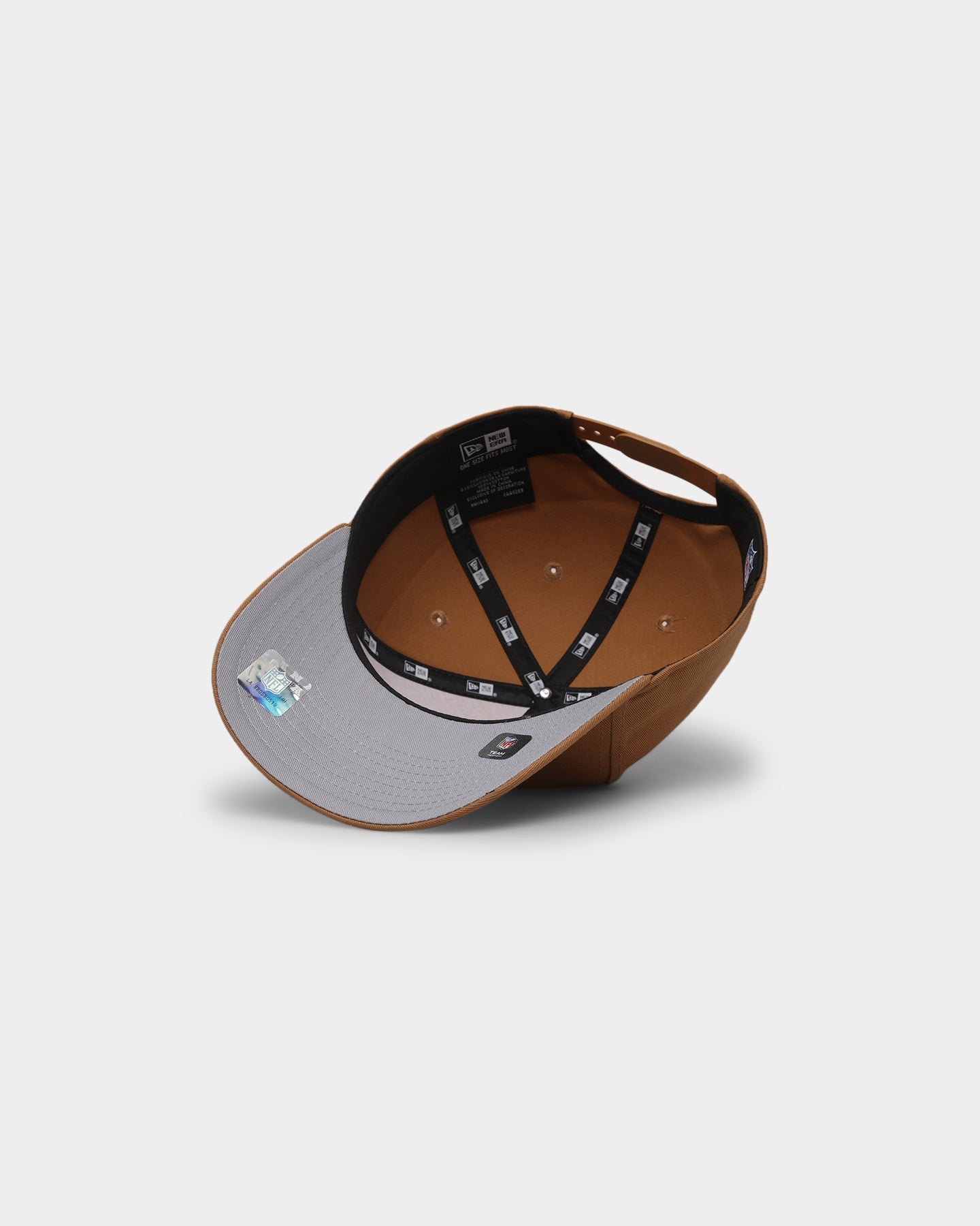 New Era Las Vegas Raiders Pinch Crown Golfer Wheat/Black