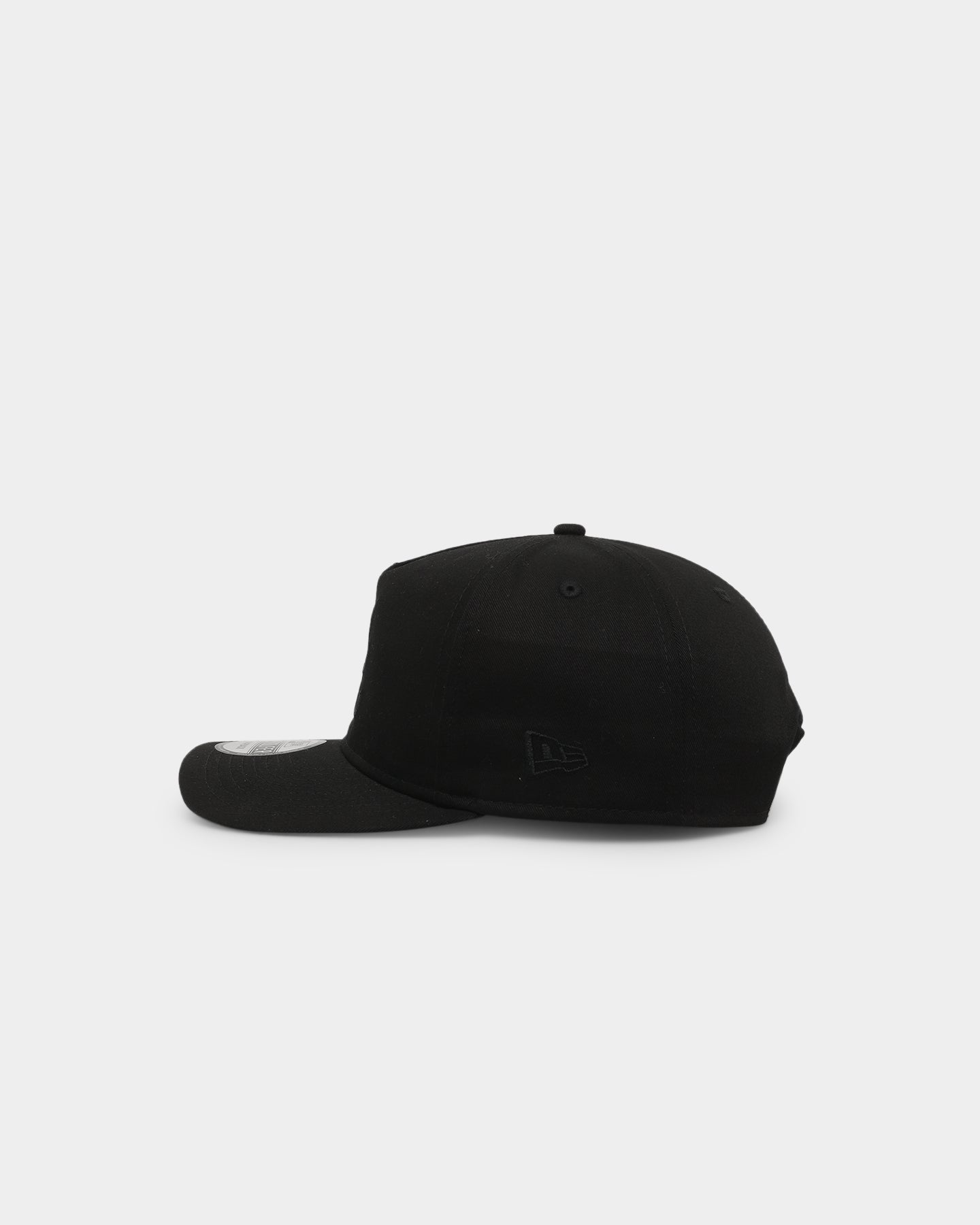 New Era Atlanta Braves Core Golfer Snapback Black/Black