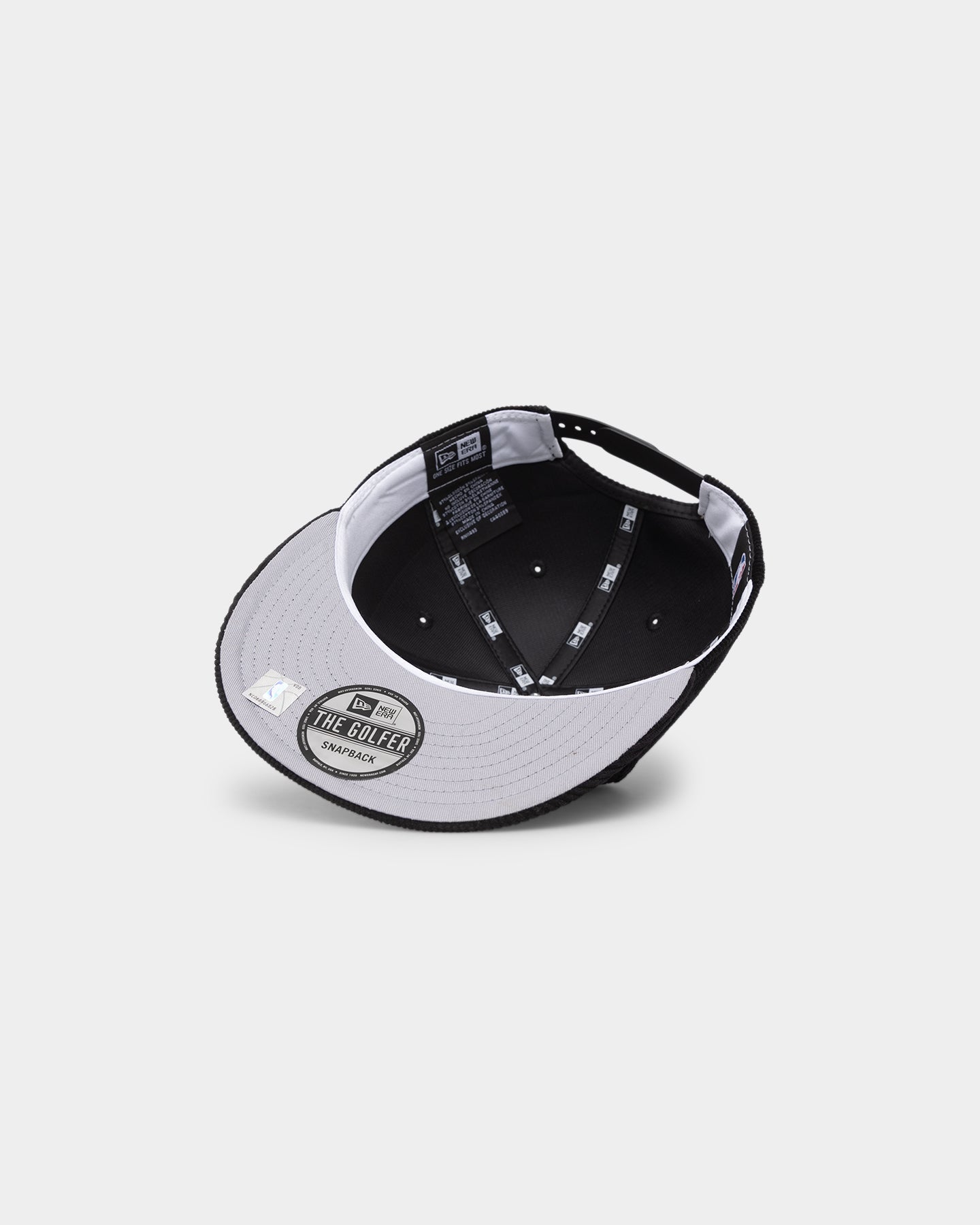 New Era Chicago Bulls Corduroy Golfer Snapback Black