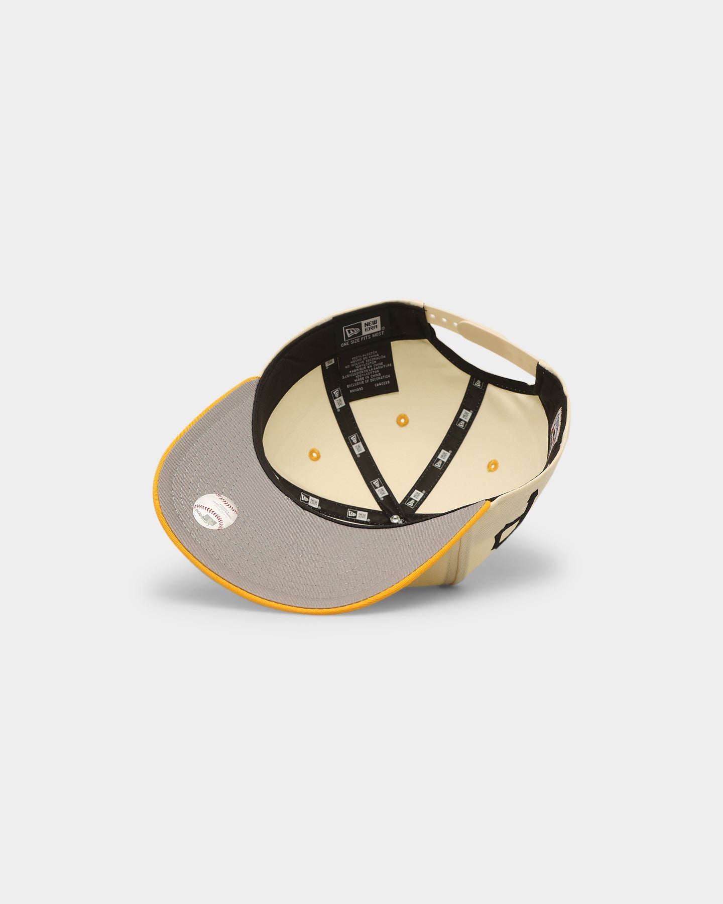 New Era Pittsburgh Pirates '1970s World Series Through The Decades' 1979 World Series Golfer Snapback Chrome White