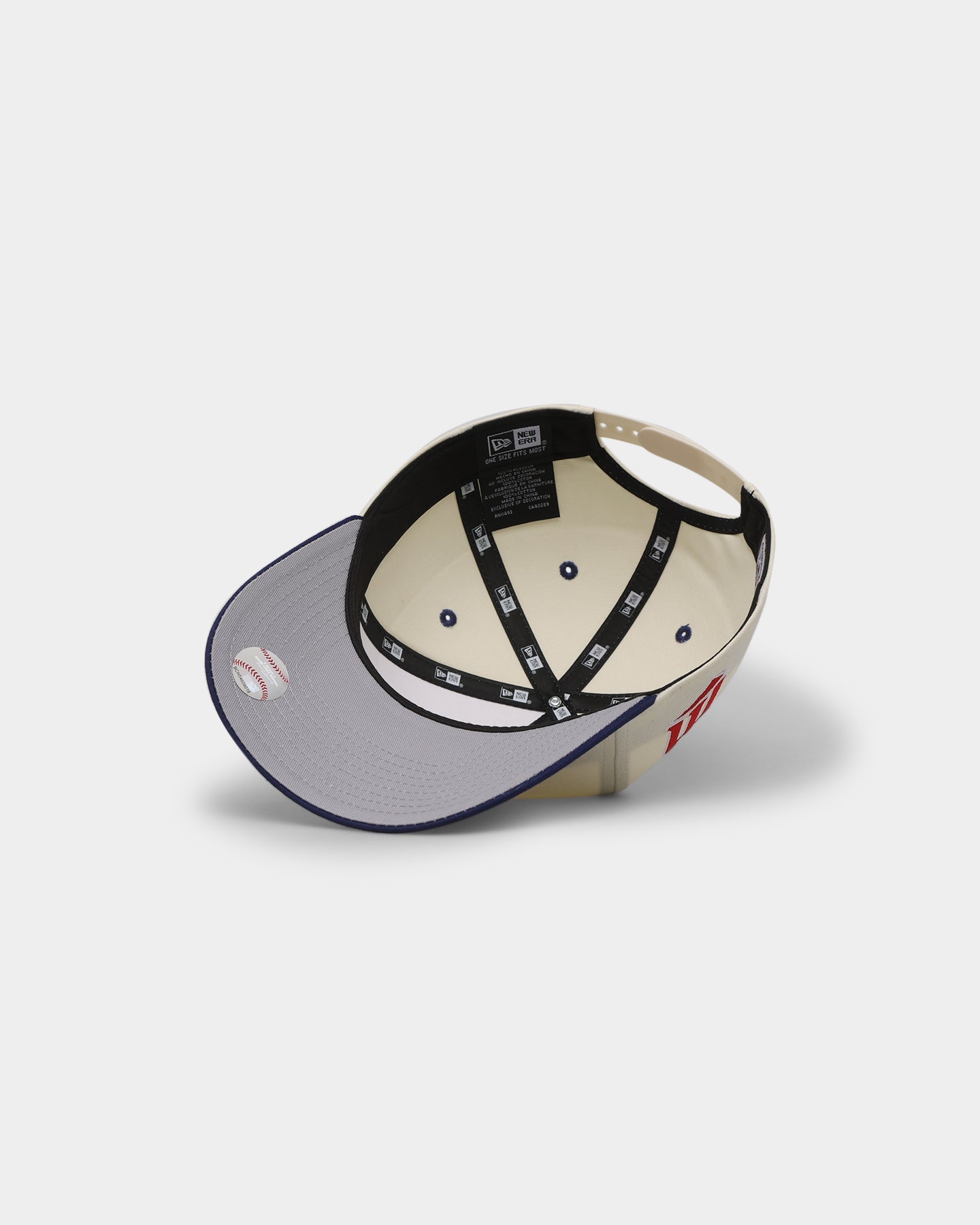New Era Minnesota Twins '1990s World Series Through The Decades' 1991 World Series Golfer Snapback Chrome White