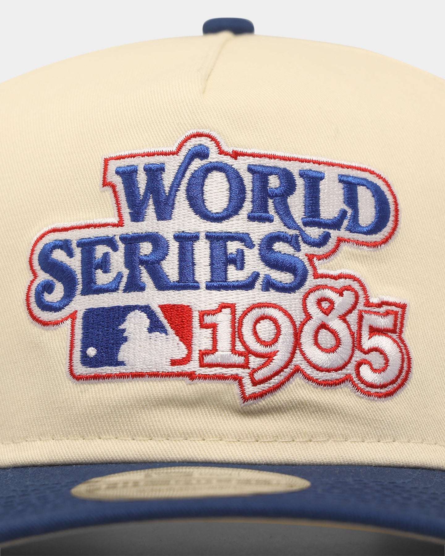 New Era Kansas City Royals '1980s World Series Through The Decades' 1985 World Series Golfer Snapback Chrome White/Original Team Colours