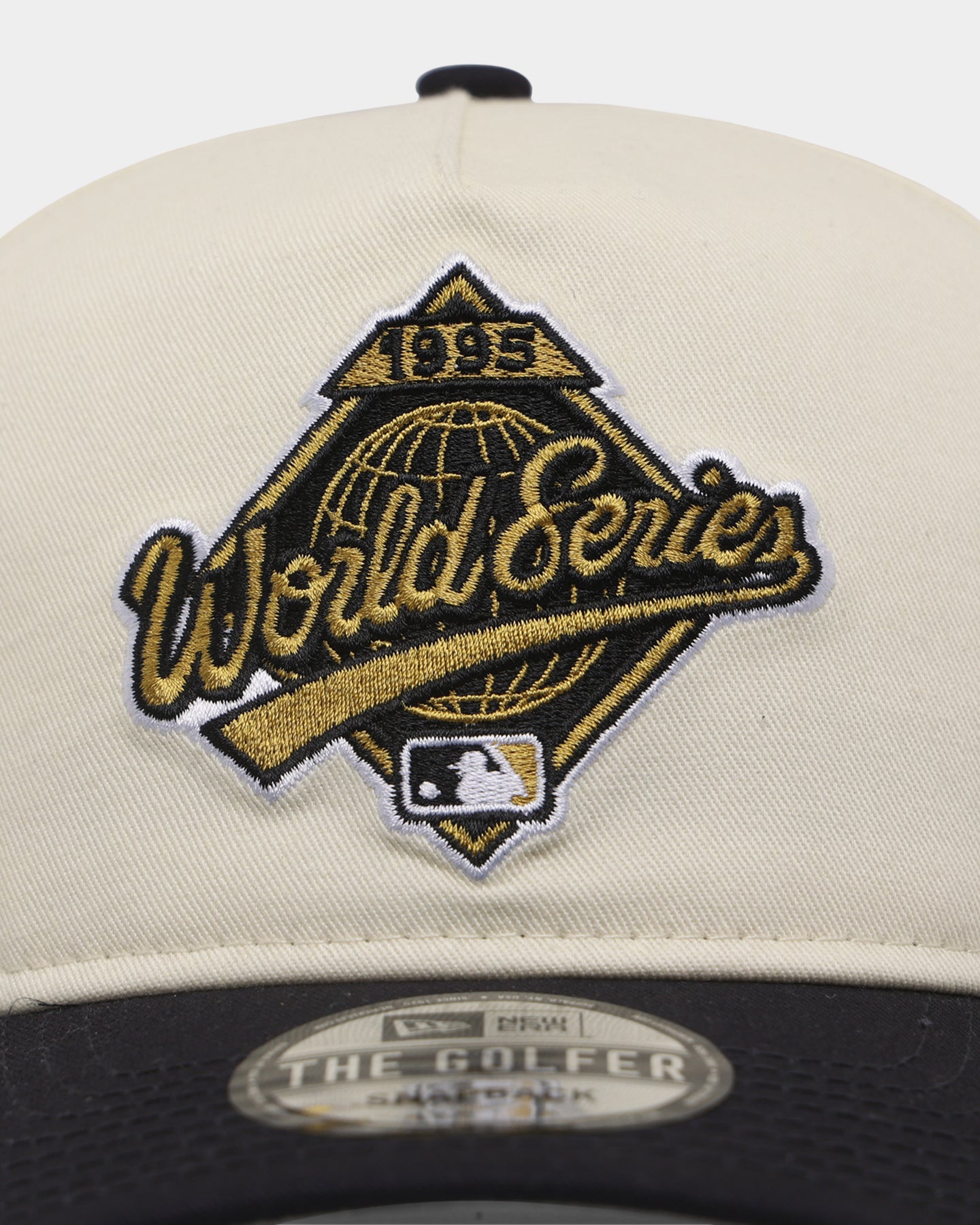 New Era Atlanta Braves '1990s World Series Through The Decades' 1995 World Series Golfer Snapback Chrome White