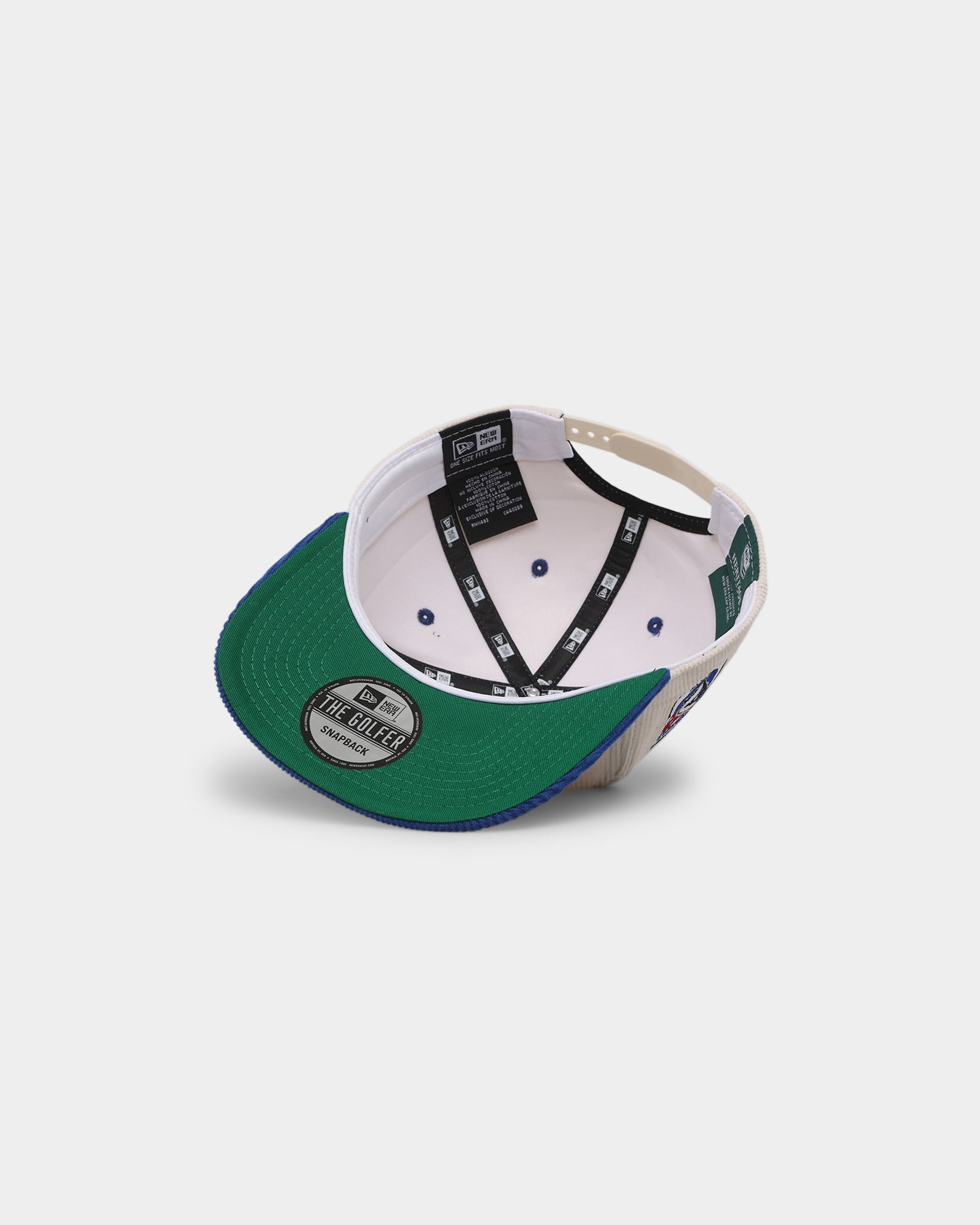 New Era Newcastle Knights 'NRL Retro Script Corduroy' Golfer Snapback Chrome White