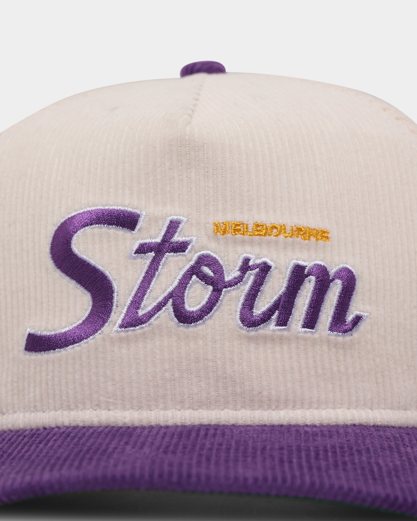 New Era Melbourne Storm 'NRL Retro Script Corduroy' Golfer Snapback Chrome White