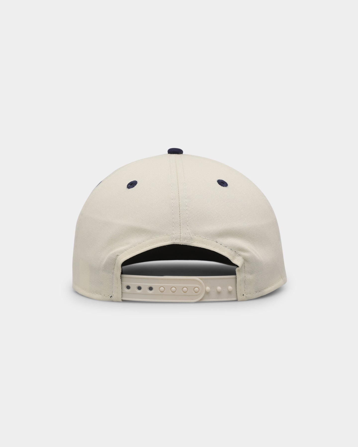 New Era New York Yankees '2000s World Series Through The Decades' 2009 World Series Golfer Snapback Chrome White