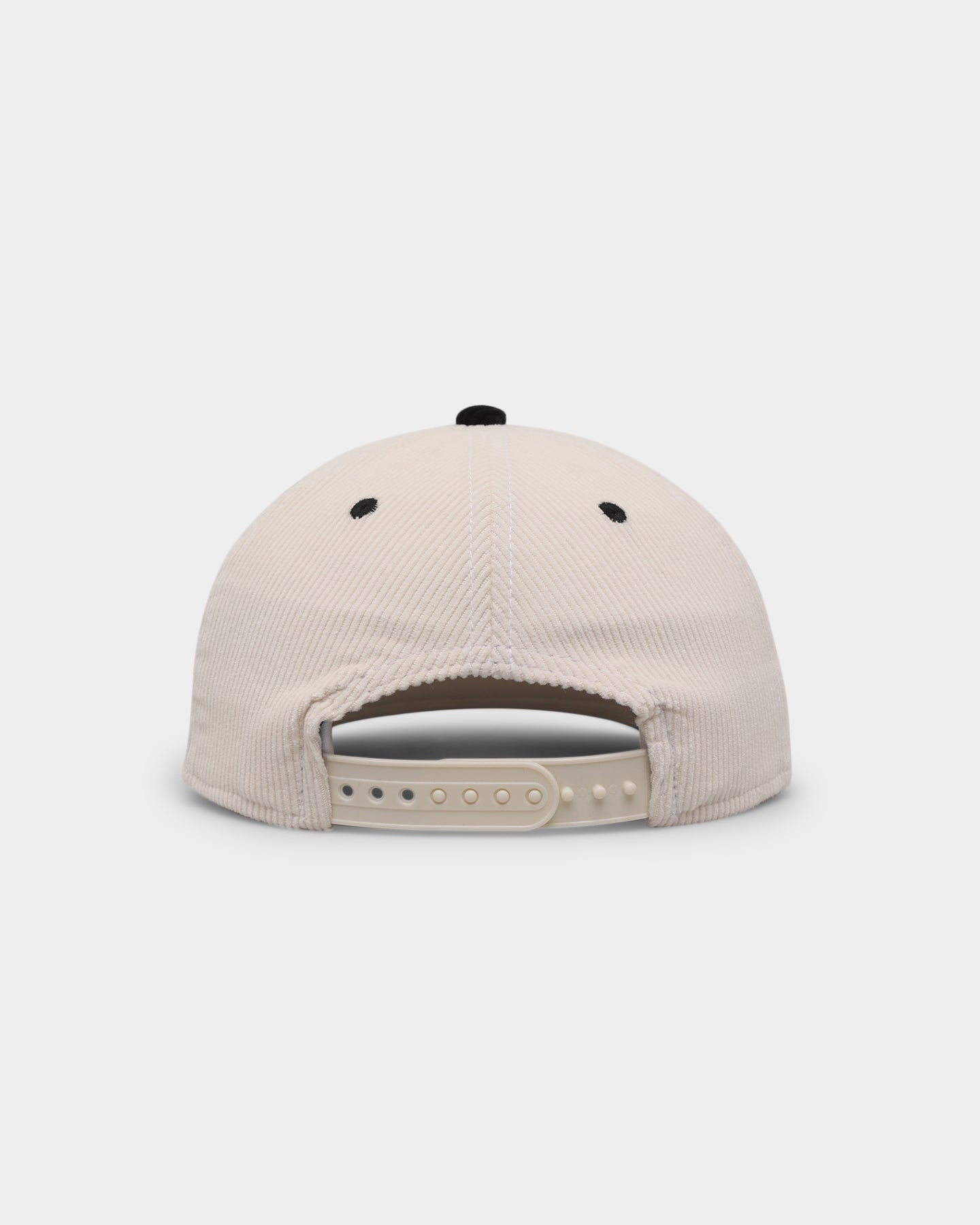 New Era Las Vegas Raiders 'Chrome Corduroy Throwback Script' Golfer Snapback Chrome White