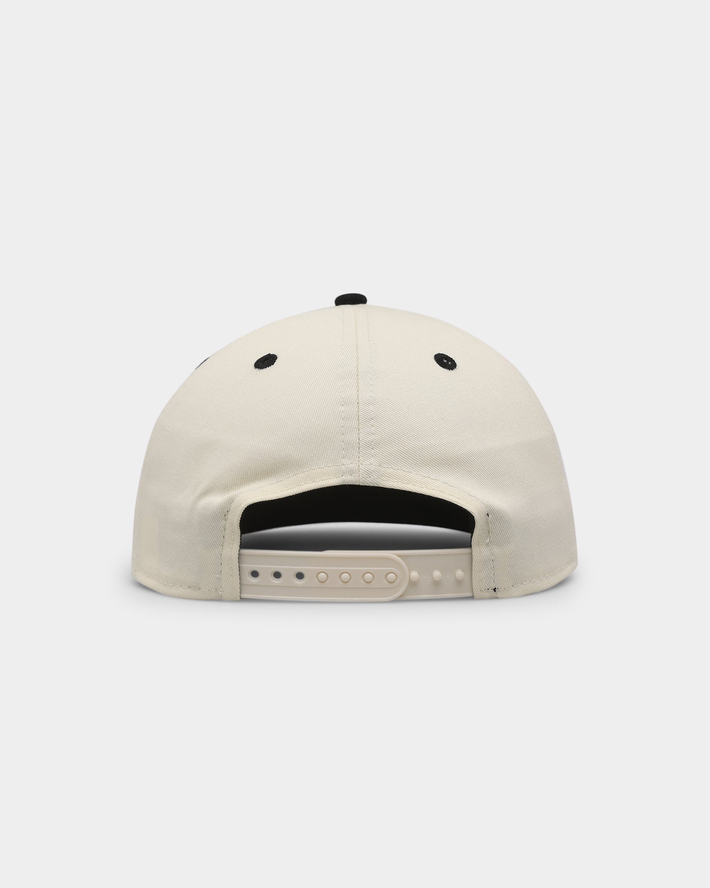 New Era Chicago White Sox '2000s World Series Through The Decades' 2005 World Series Golfer Snapback Chrome White