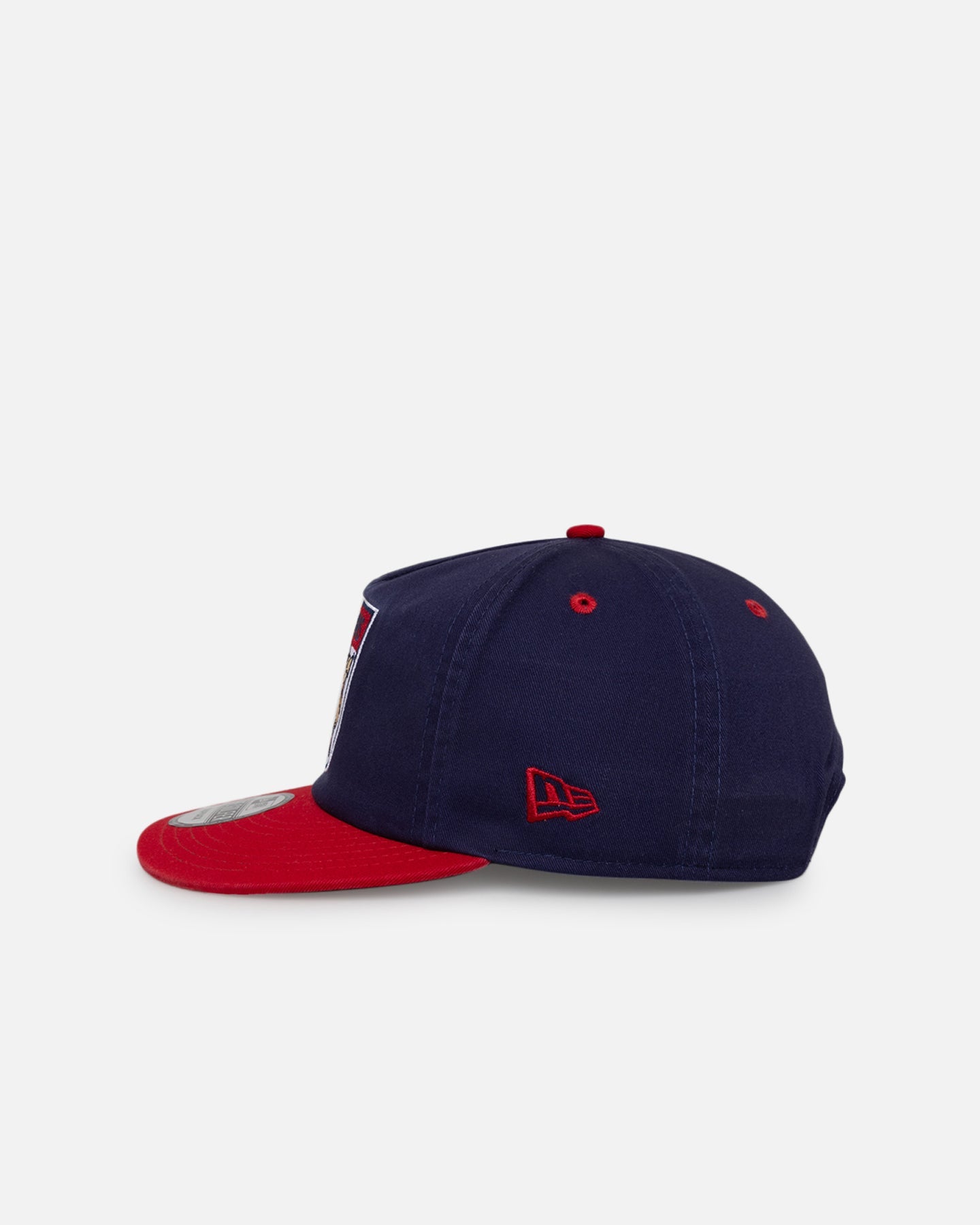 New Era Melbourne Demons Official Team Golfer Snapback OTC
