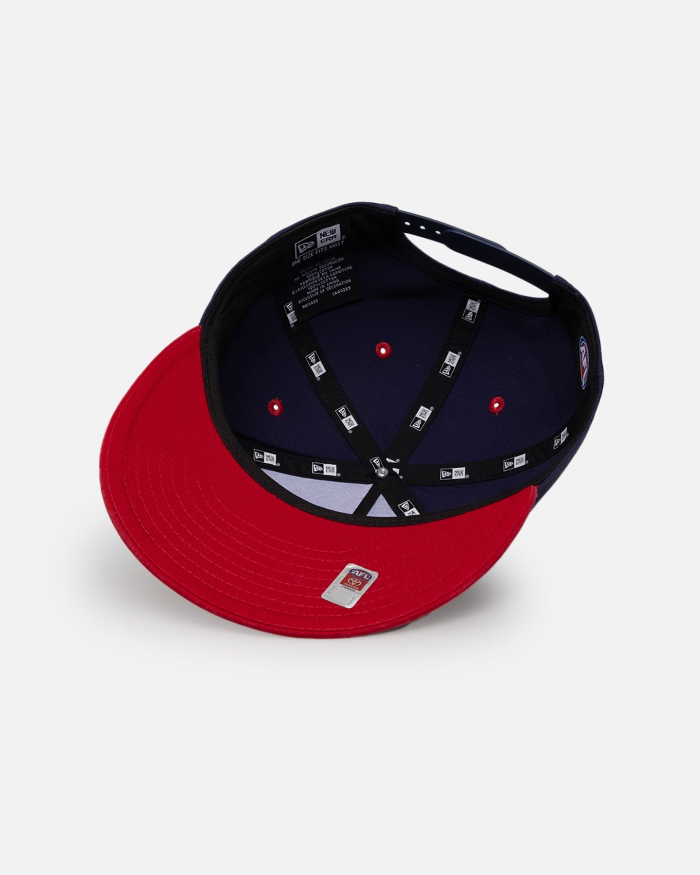 New Era Melbourne Demons Official Team Golfer Snapback OTC
