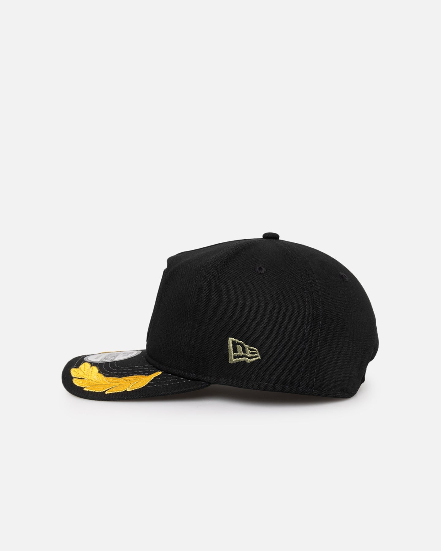 New Era Pittsburgh Pirates 'Military Patch' Pre-Curved Golfer Snapback Black
