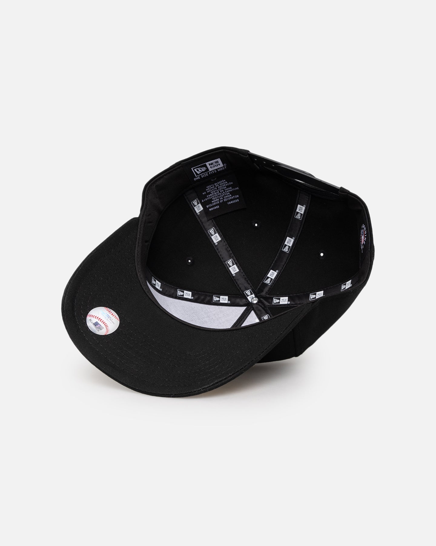 New Era Boston Red Sox 'Military Patch' Pre-Curved Golfer Snapback Black