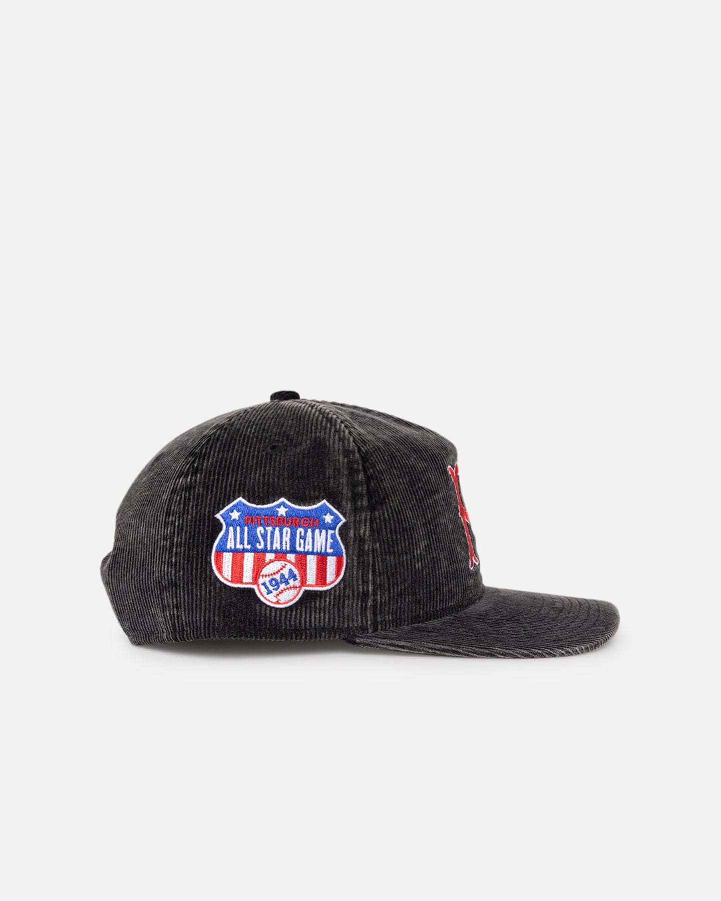 New Era Pittsburgh Pirates 'Washed Corduroy Golfer' Pre-Curved Golfer Snapback Washed Black