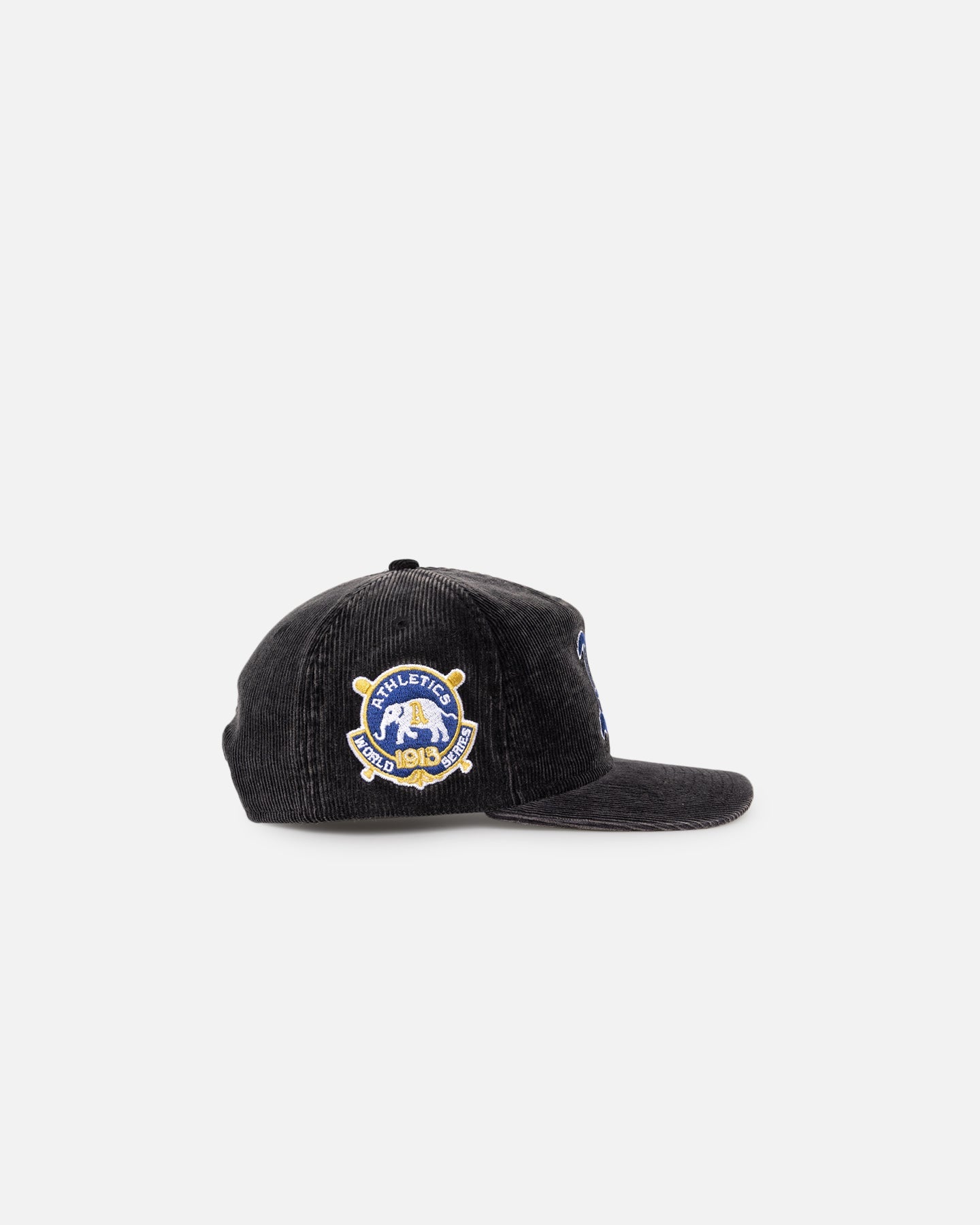 New Era Philadelphia Athletics 'Washed Corduroy Golfer' Pre-Curved Golfer Snapback Washed Black