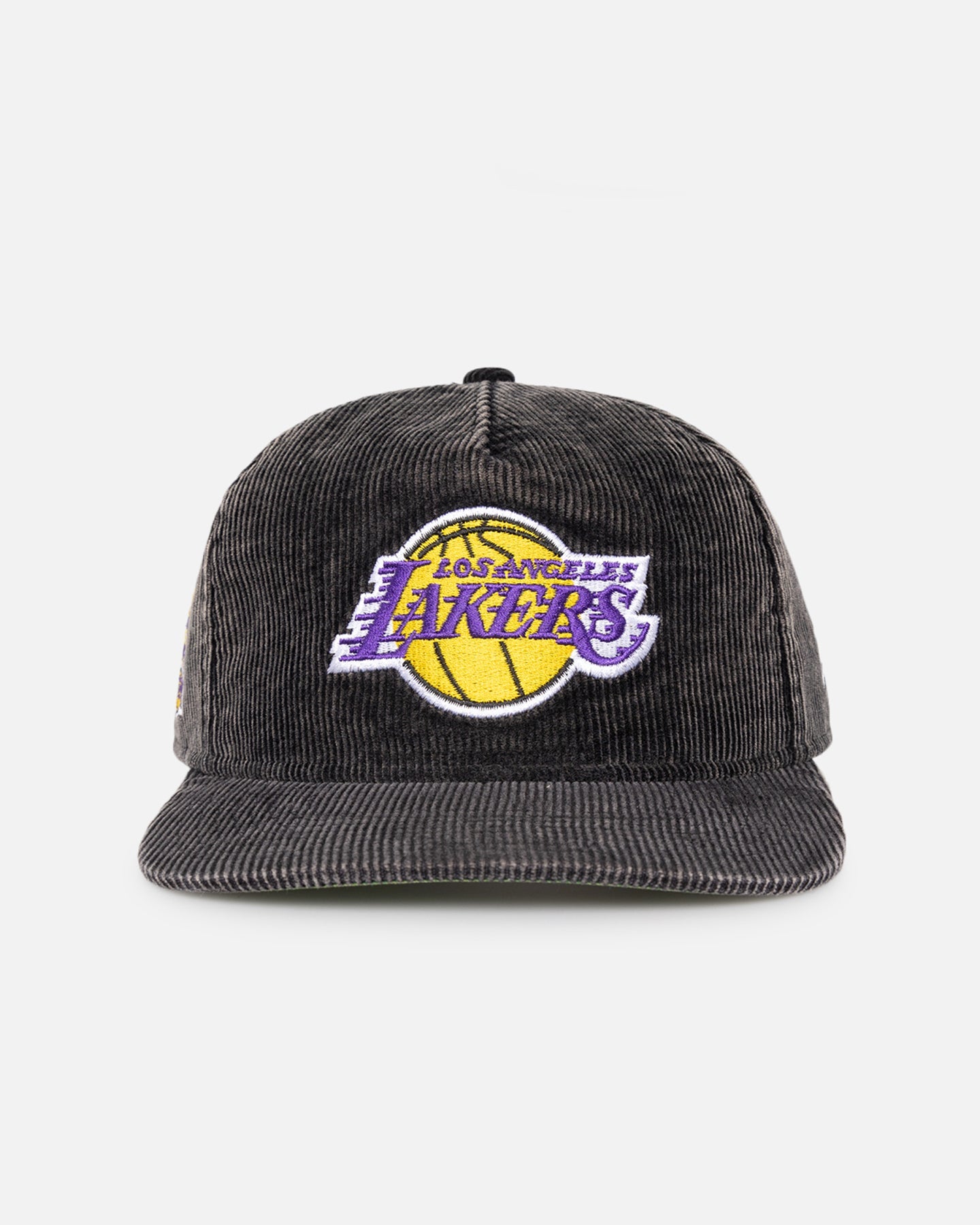 New Era Los Angeles Lakers 'Washed Corduroy Golfer' Pre-Curved Golfer Snapback Washed Black