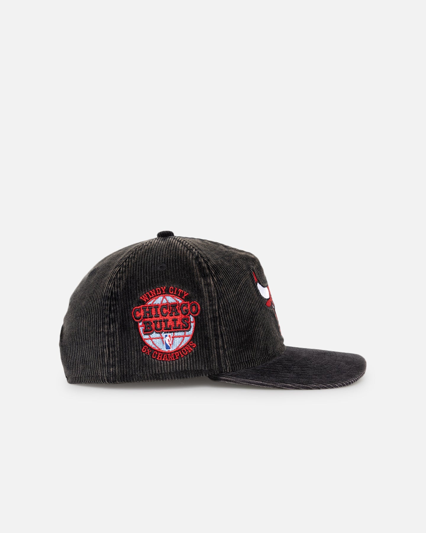 New Era Chicago Bulls 'Washed Corduroy Golfer' Pre-Curved Golfer Snapback Washed Black