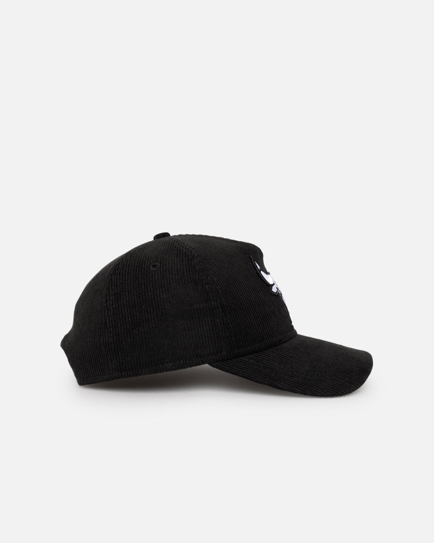 New Era Chicago Bulls 'Corduroy Roses' Golfer Pre-Curved Snapback Black Corduroy/White